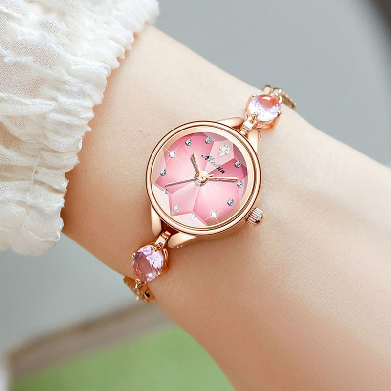 ساعة كوارتز للسيدات بقرص ثماني - مراجعة Jewelry And Watches Luxury Brand وسعره